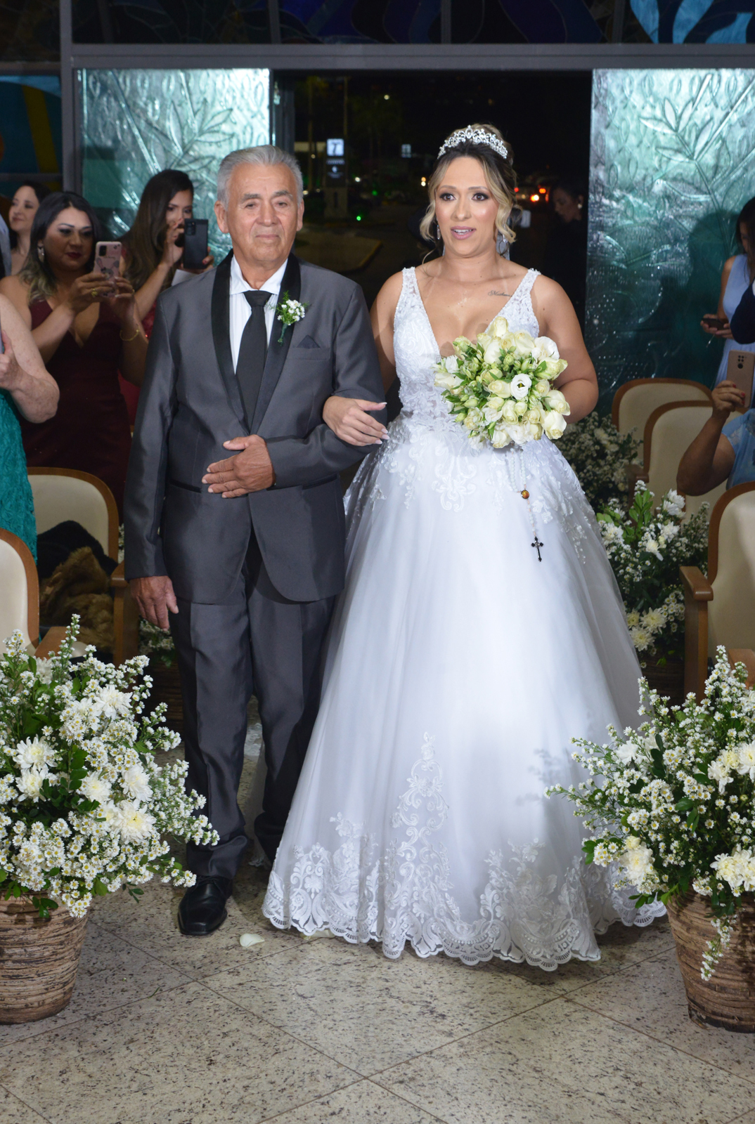 Foto de Casamento na Capela Rainha da Paz Octogonal