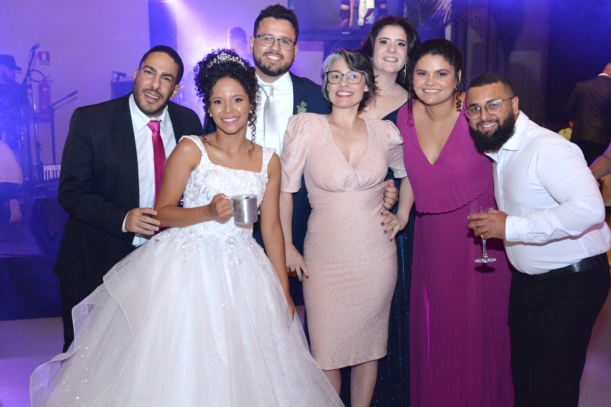 Festa de casamento no salão de festas Villa Bé 