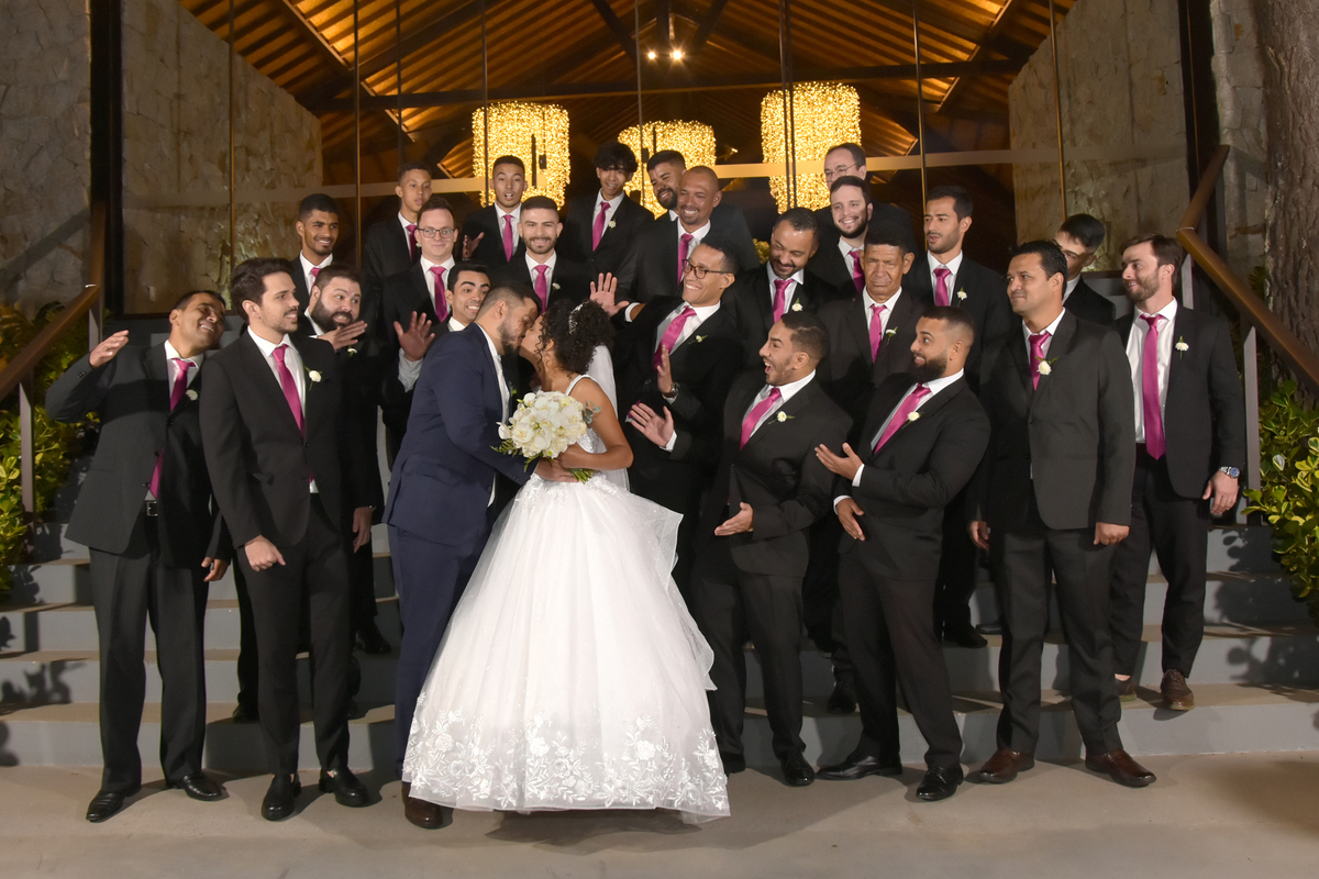 Poses para fotos de casamento