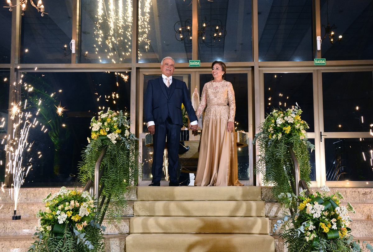 Festa de 50 anos de casados no Porto Vitoria