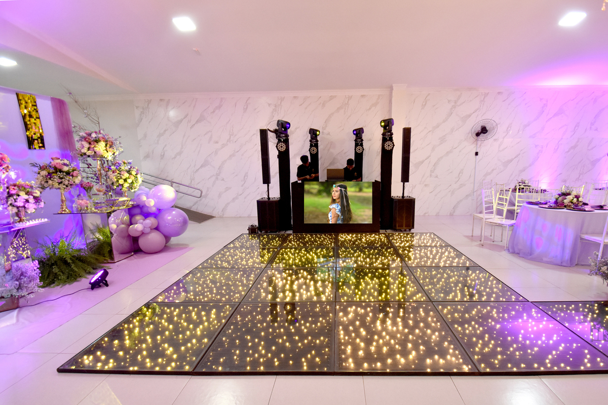 Pista de dança no salão de festas Espaço Jardins