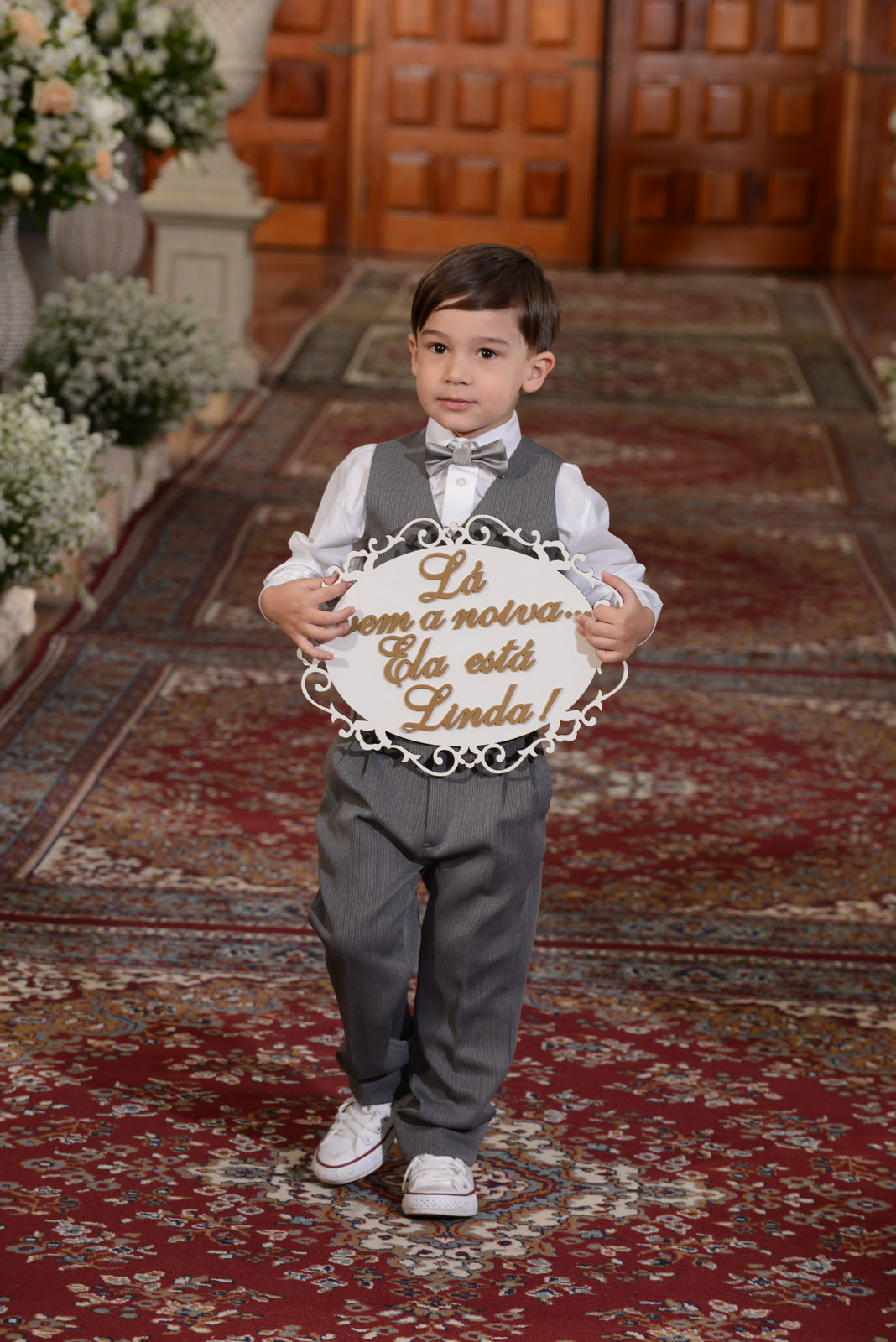 entrada de pajens na igreja nossa senhora da saúde