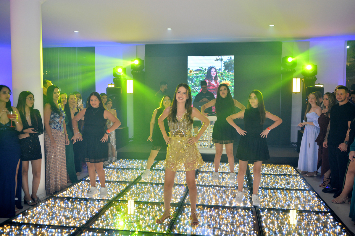 Pista de dança com led na casa Bonita Eventos