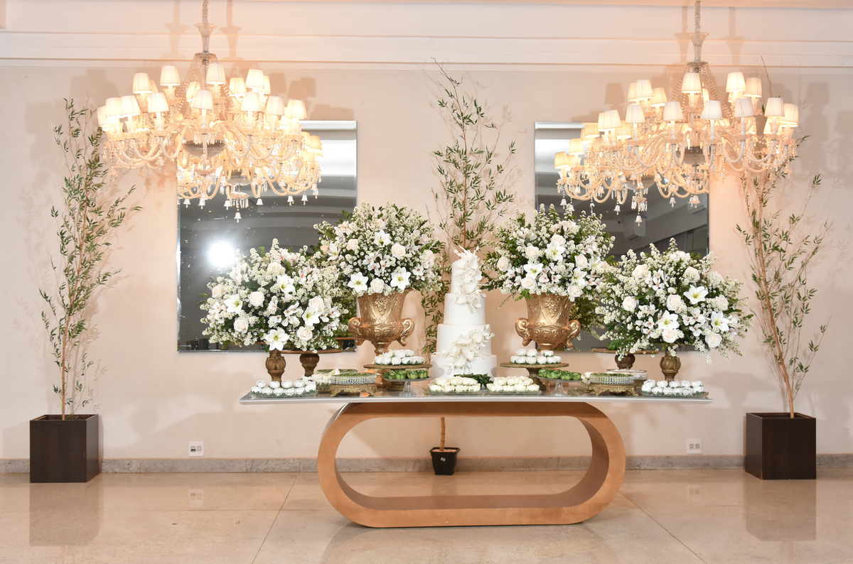 Mesa de Bolo  Decorada