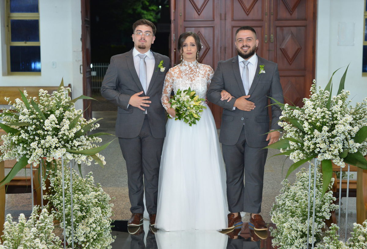 Fotos de Casamento na Paróquia São Judas Tadeu