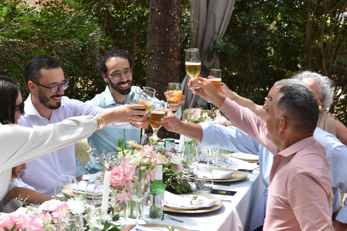 Confraternização no restaurante Verona
