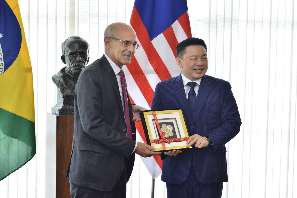 Troca de presentes no Itamarati com o primeiro ministro da Malásia 