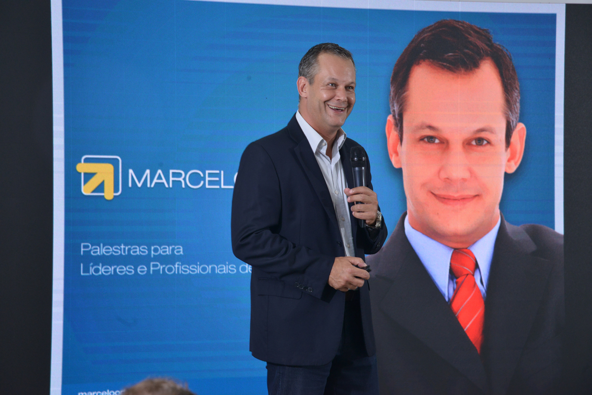 palestrante Marcelo Ortega na convenção de vendas Ciplam 2020