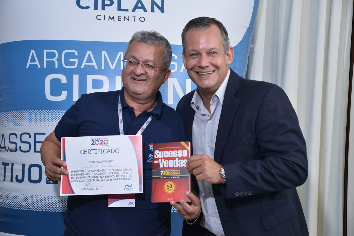 Palestrante Marcelo Ortega na convenção de vendas 2020 ciplam