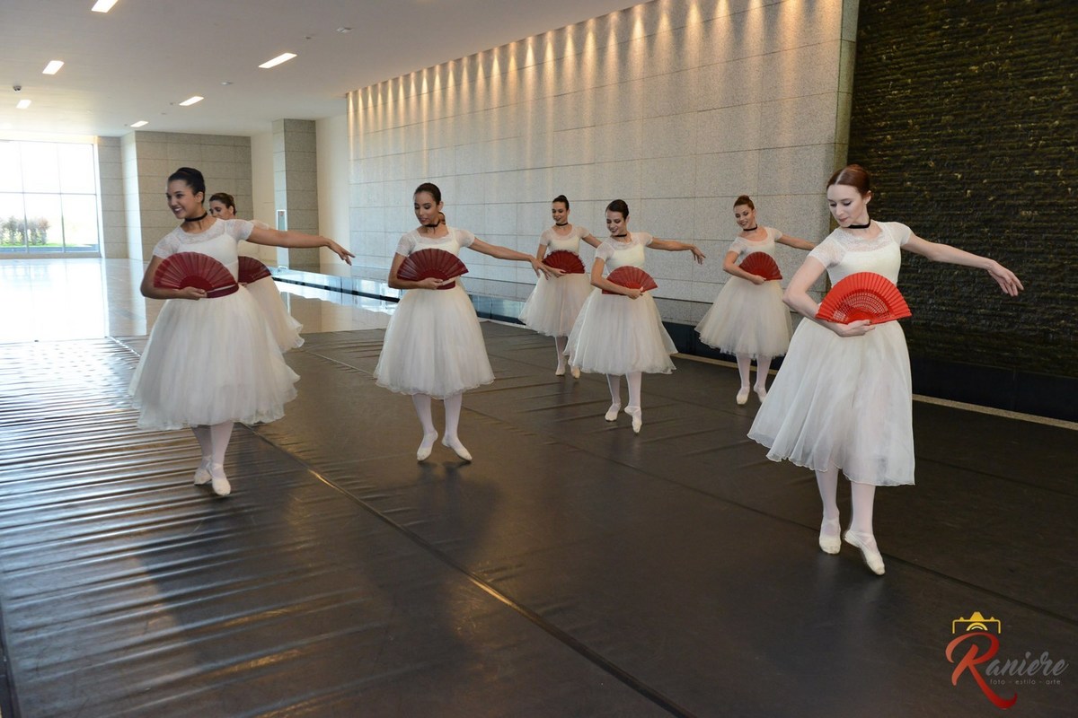 Apresentação de dança Banco do brasilo