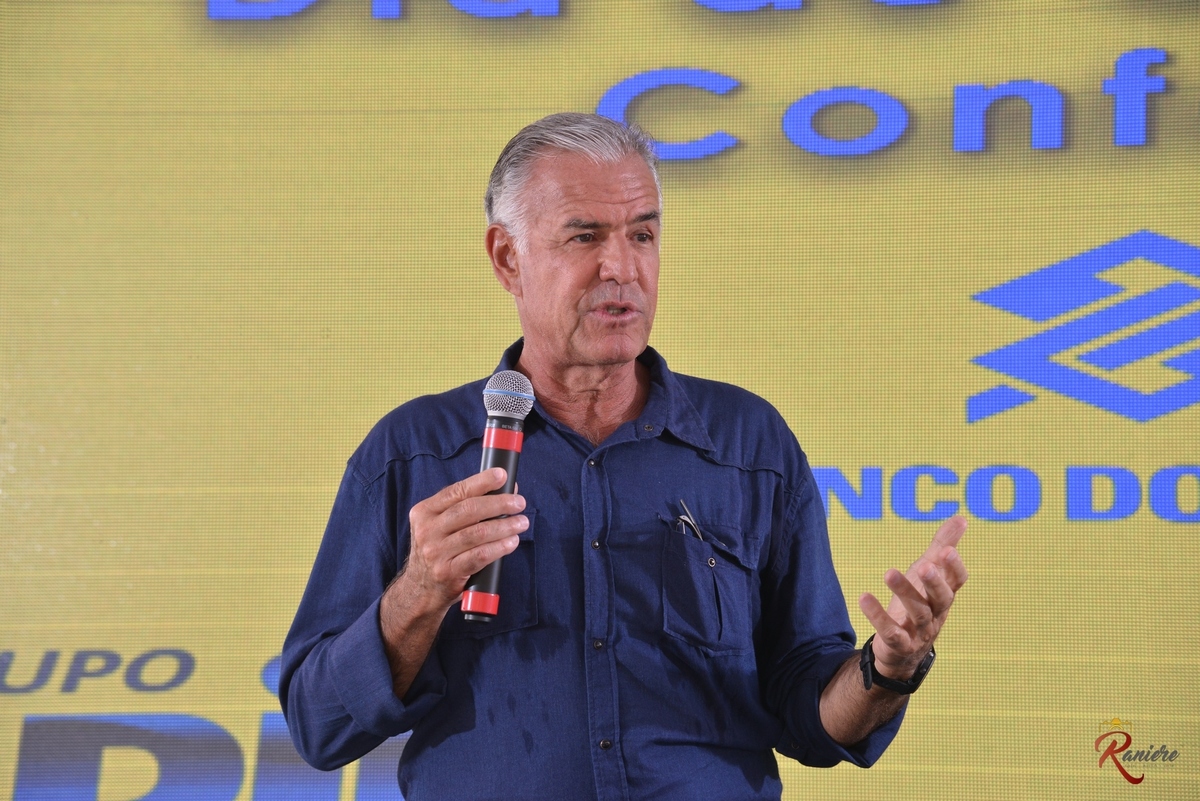 Evento corporativo do agro negocio na fazenda conforto junto com o banco do brasil