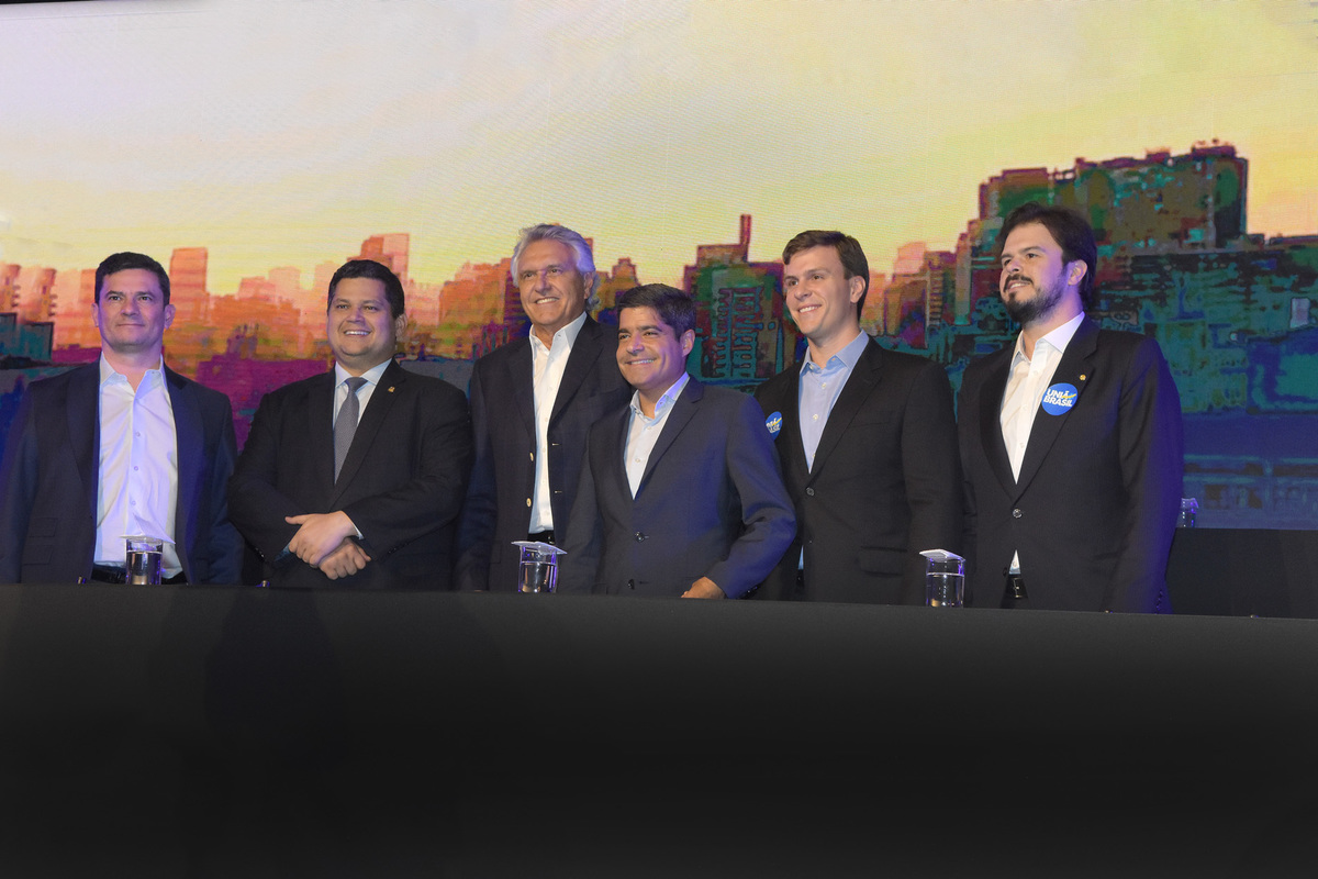 Pré-candidatura de Luciano Bivar