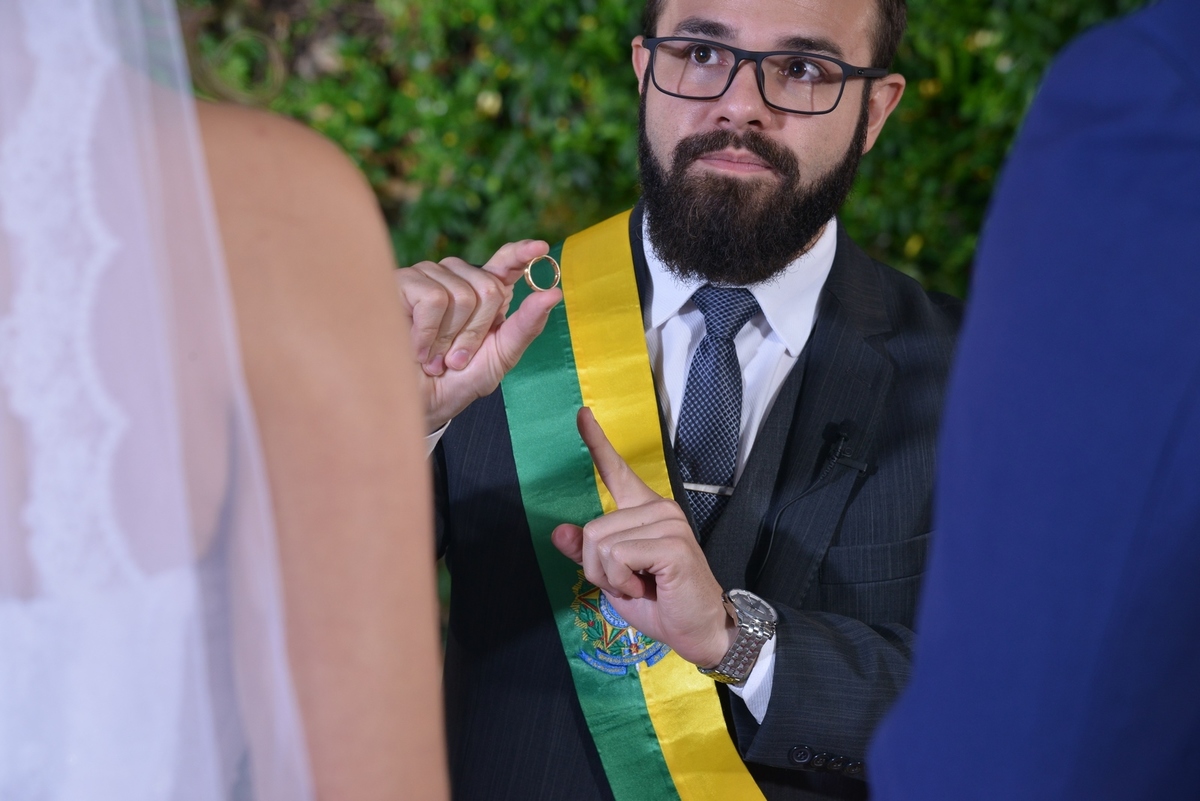 celebrante de casamento civil 