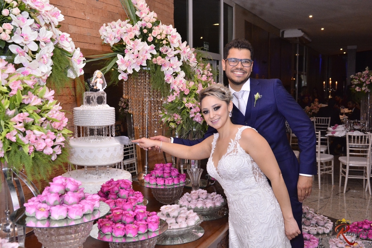 mesa de bolo no salçao de festas orpheum