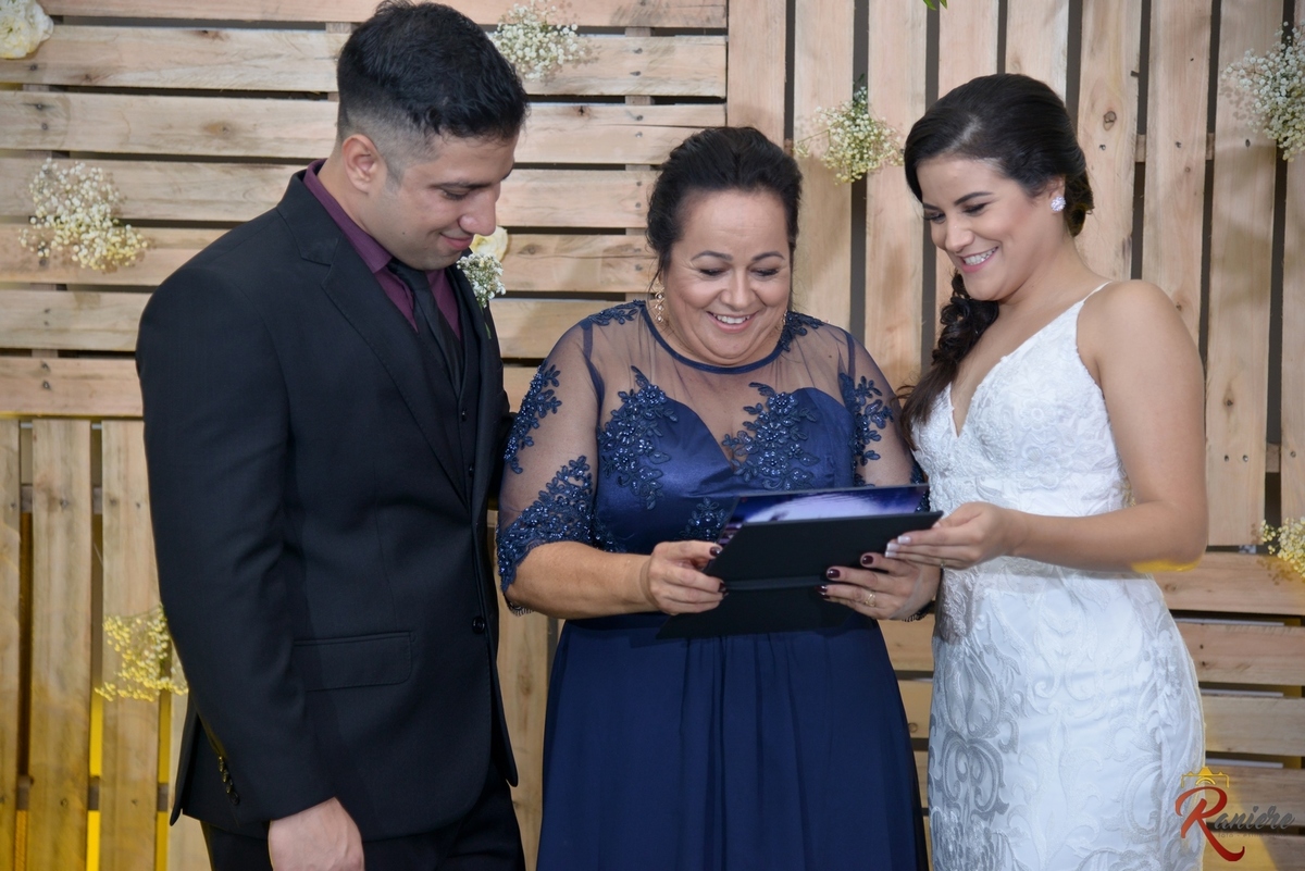 mini-Álbuns fabricados durante o casamento para presentear as mães