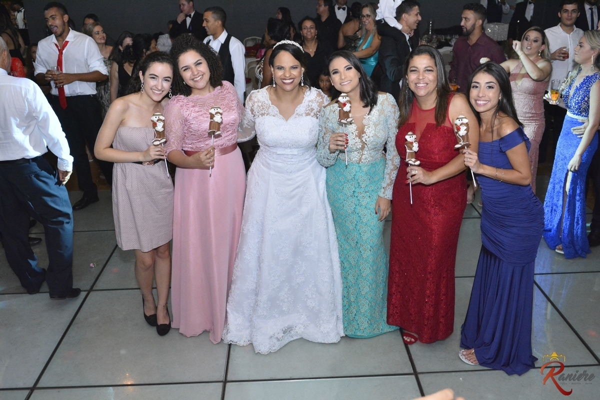 recepção de casamento no centro de convenções israel pinheiro