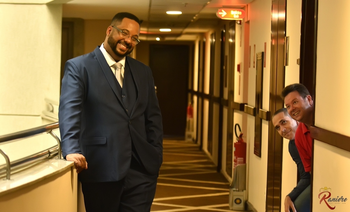 ensaio fotográfico noivo e amigos