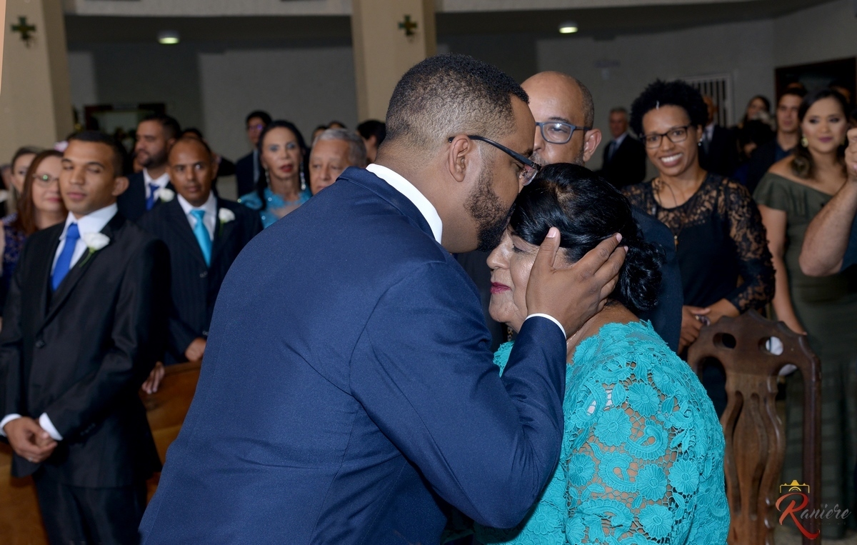 Celebração de casamento na igreja nossa senhora do Rosario 