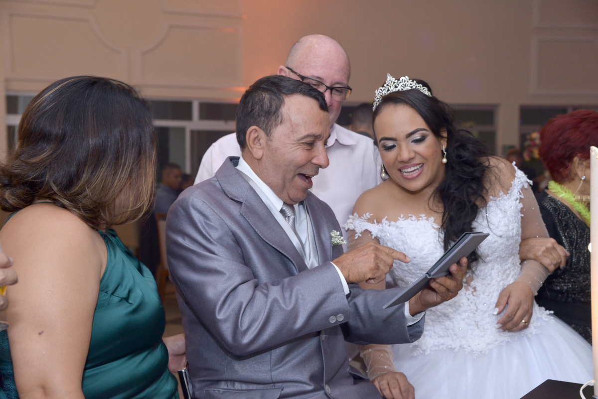 lembrancinhas de casamento-Mini _Álbuns fabricados na hora do casamento