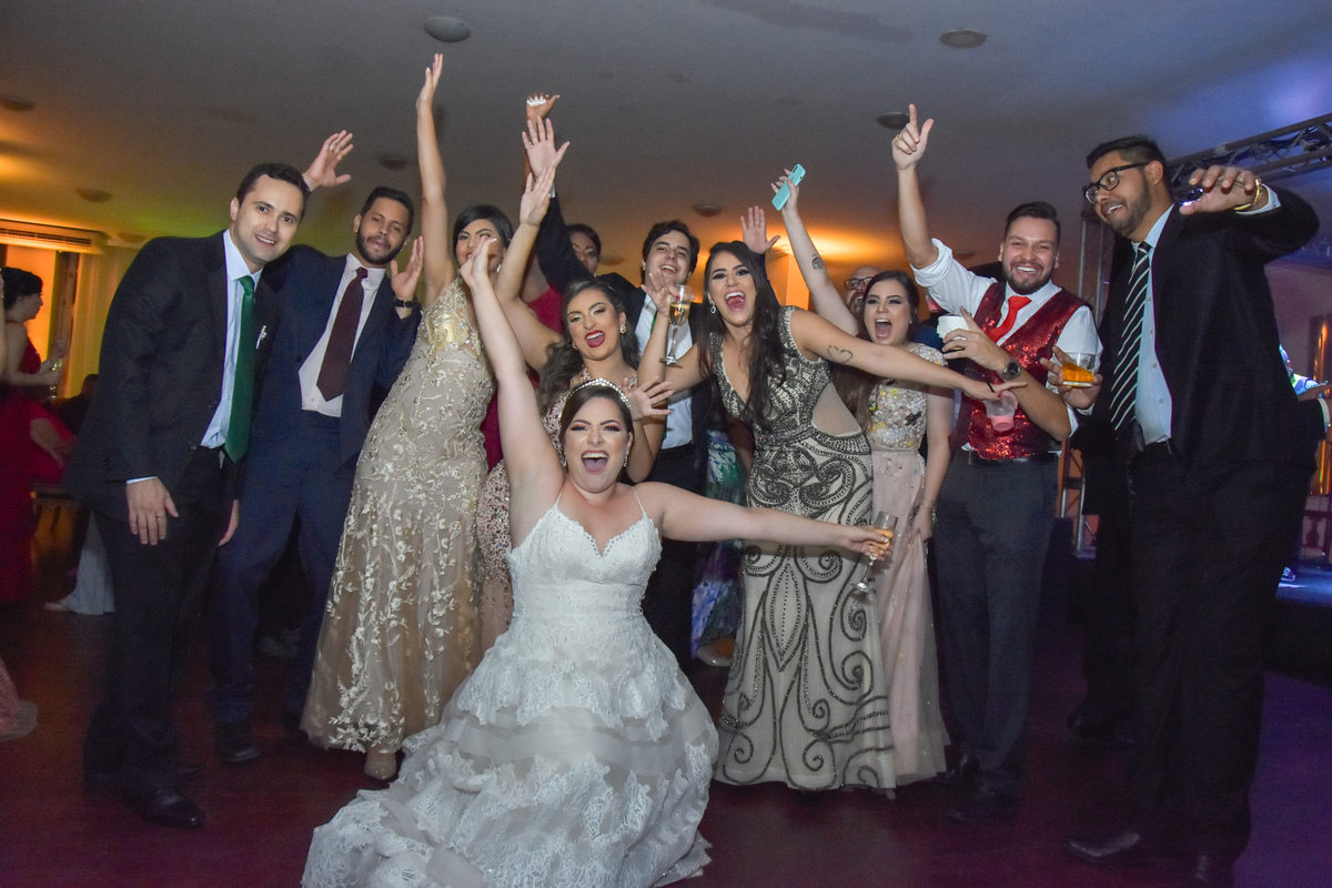 festa nota 10 no clube do exercito