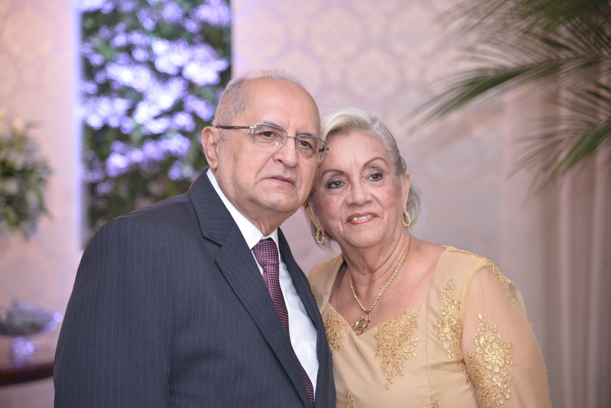 comemoração de casamento no salão nobre do clube do exercito DF