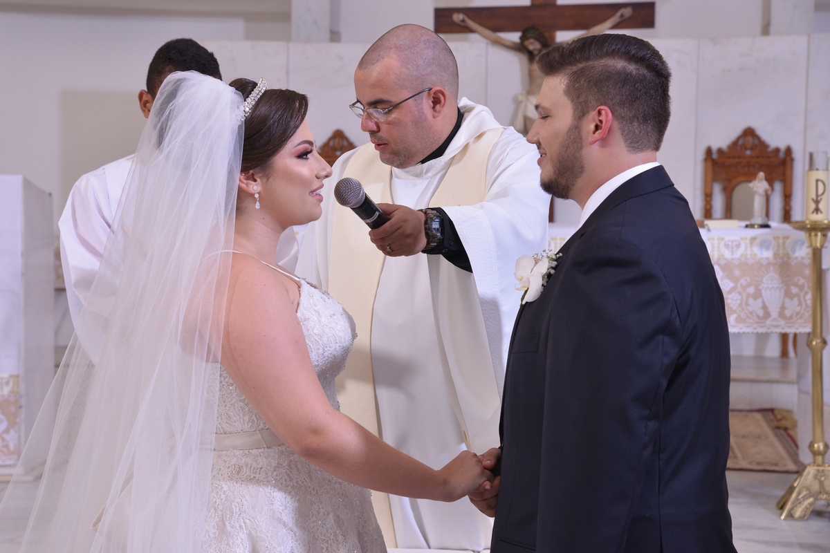 vestido de noiva -casamento no oratorio do soldado SMU- fotografo profissional de casamentos no DF