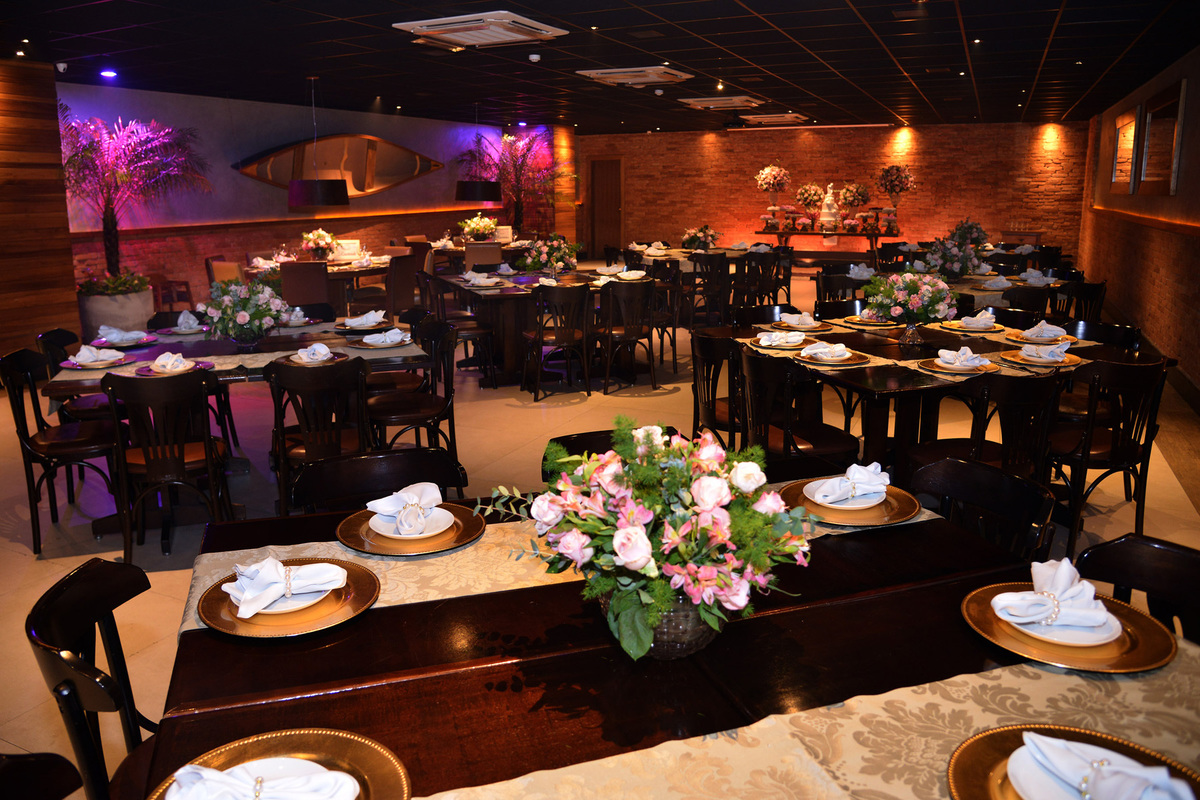 Decoração de casamento no restaurante Coco Bambu