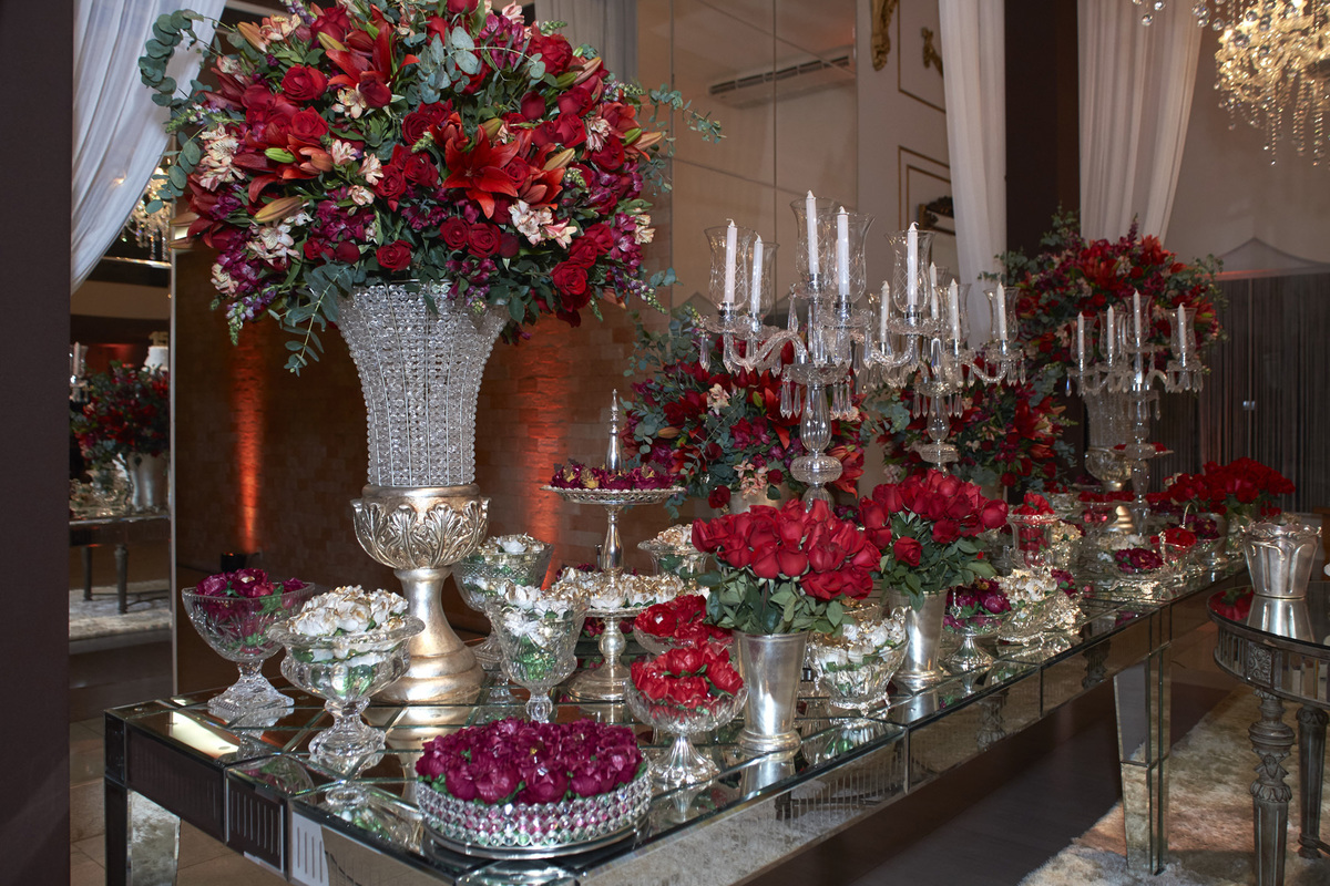 decoração de festa de 15a anos no salão porto cristal