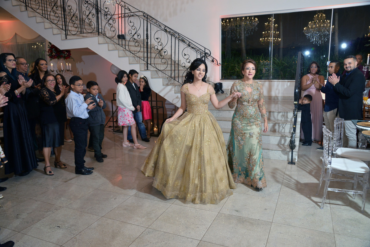 fotos de festa de 15 anos no salão port cristal