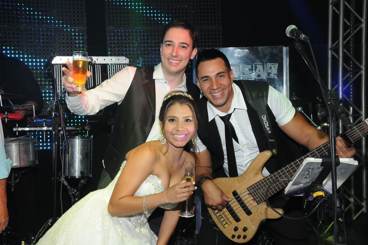 Casamento no salão de festas Villa Rizza 