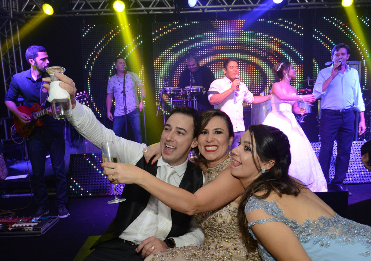 Recepção de casamento Espaço villa rizza clube monti libano