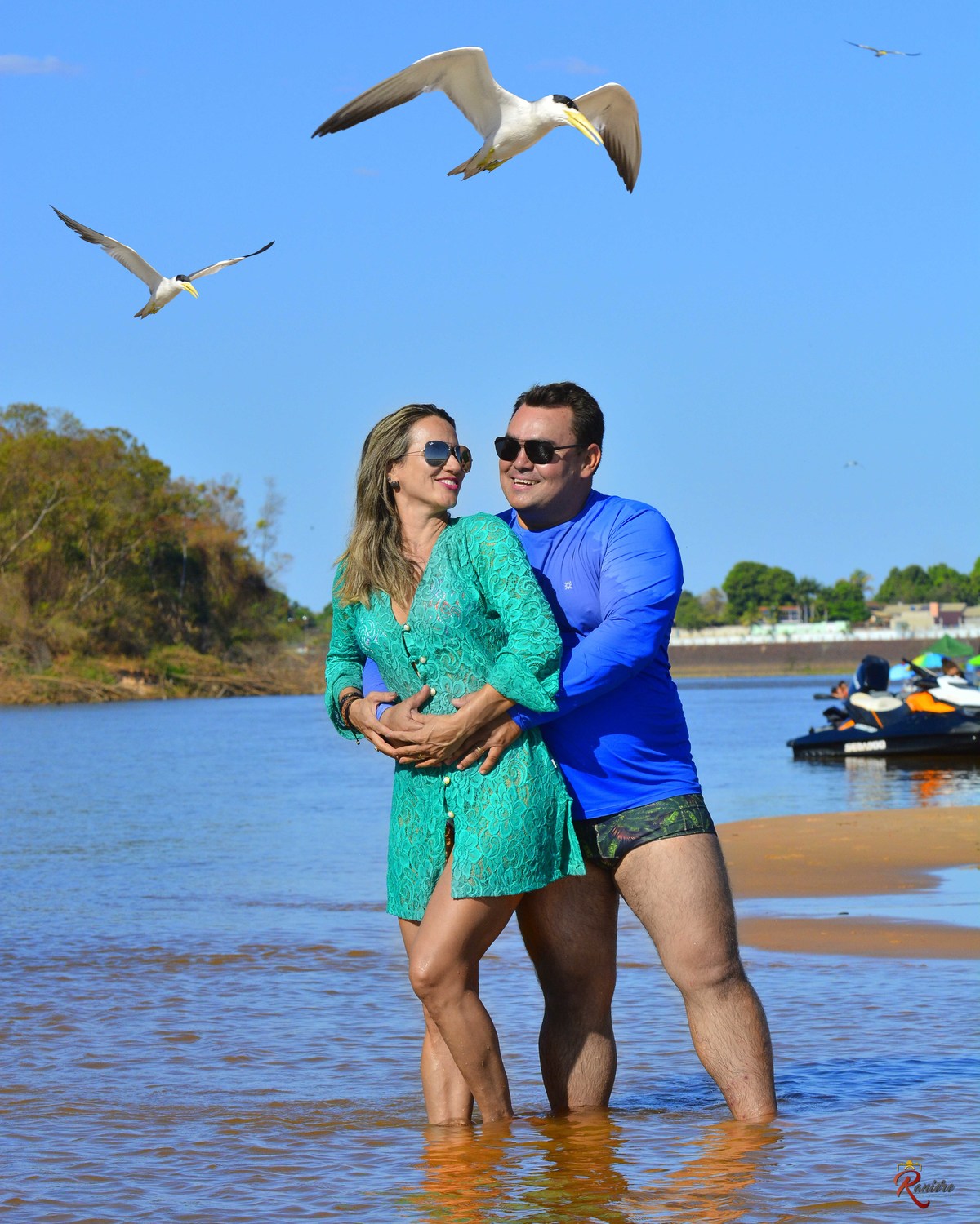 Ensaio romântico no rio Araguaya