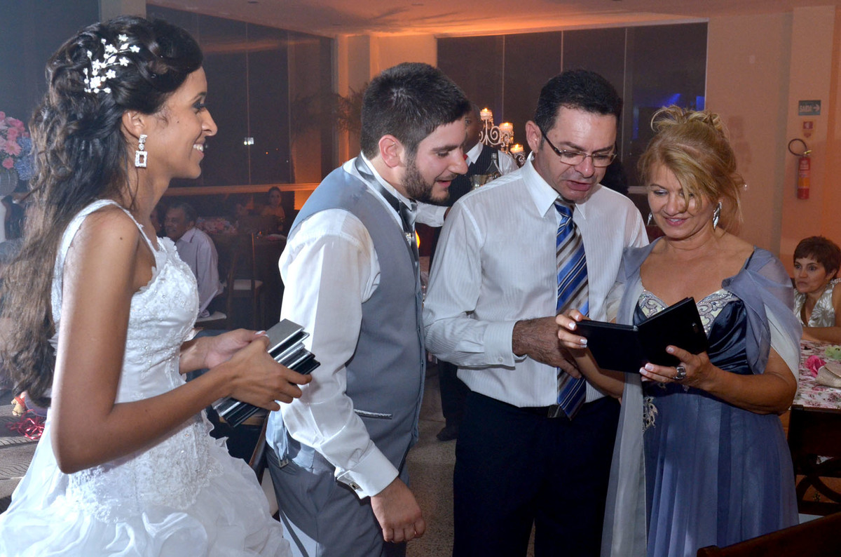 lembrancinhas de gaseamento um lindo mini album fabricado durante o evento para presentear as mães 