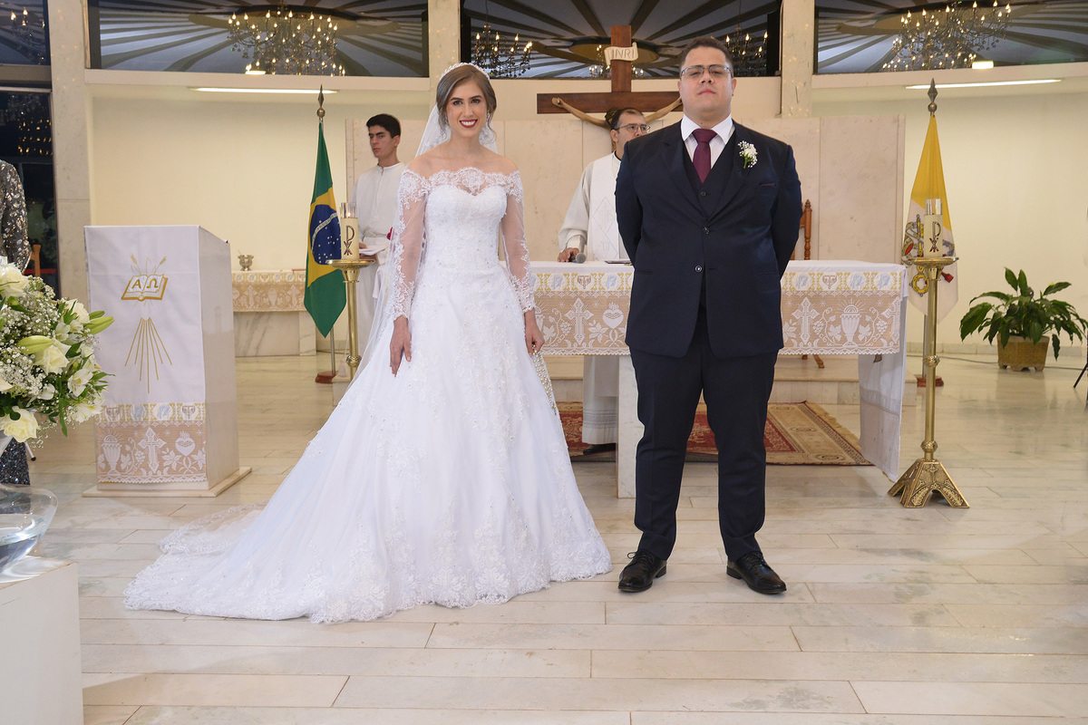 vestido de noiva- casamento no oratorio do soldado DF