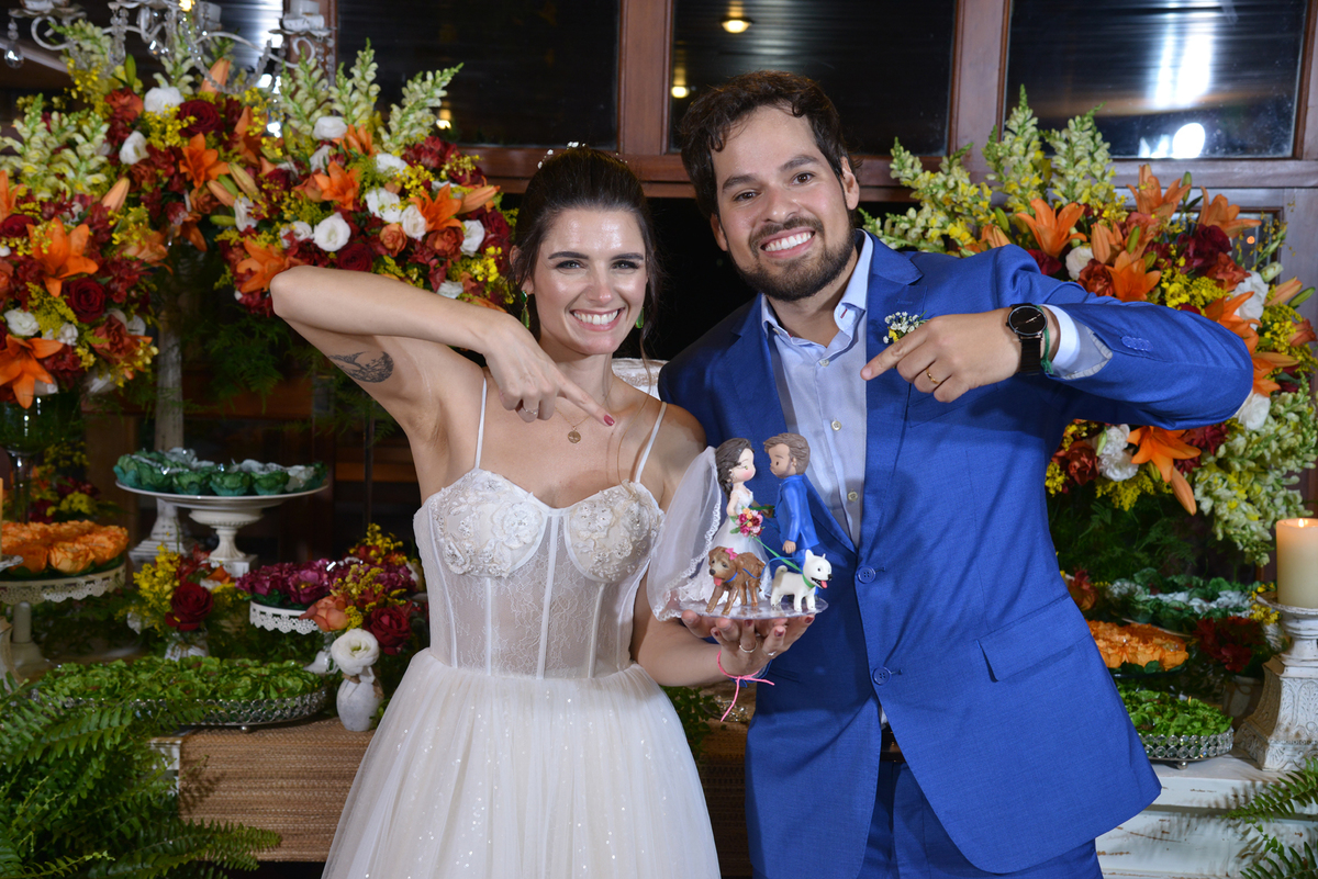 Bisqui de casamento-noivinos de topo de bolo