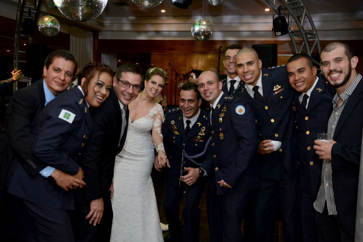 Festa de Casamento Militar no Clube Naval