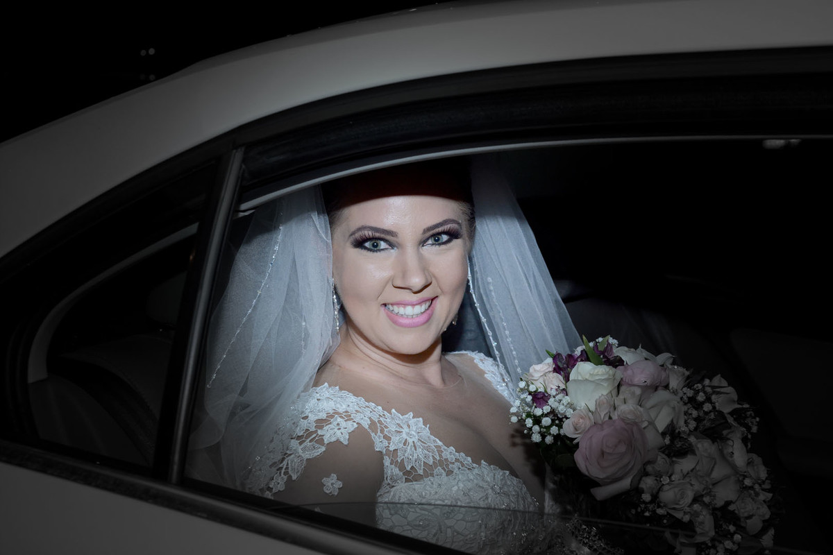 Noiva no Carro 