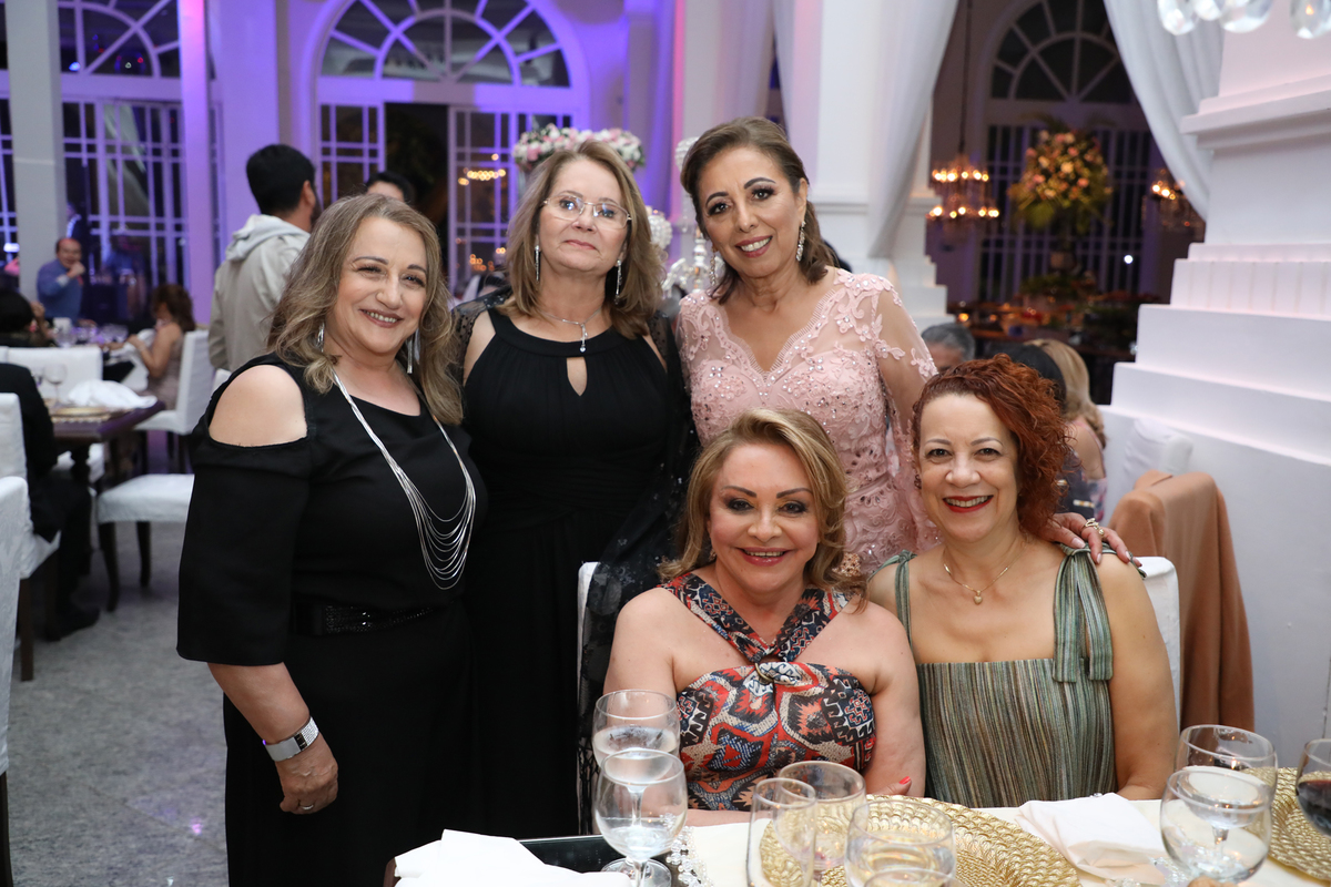 festa de 70 anos no Espaço da Corte Brasilia