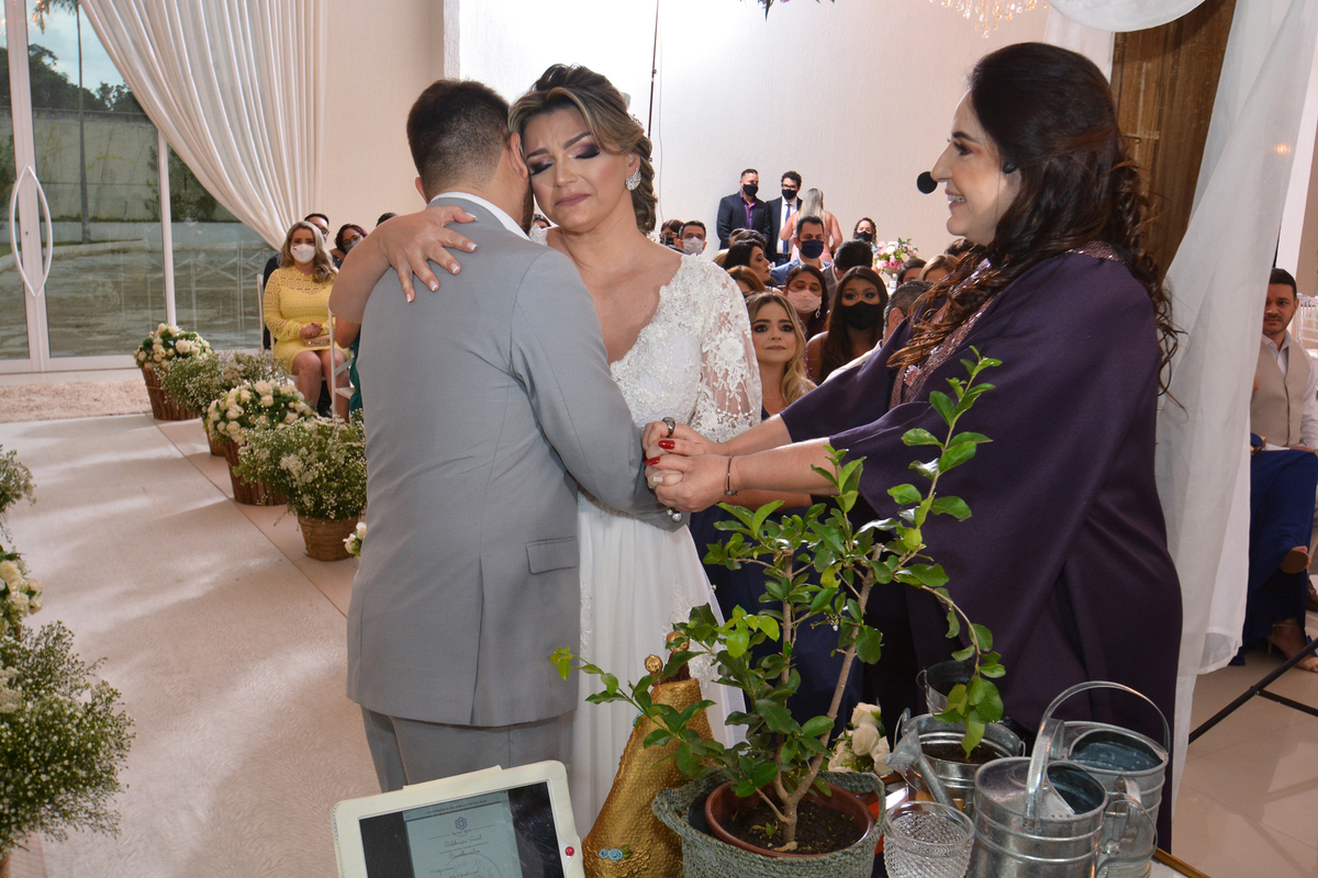 casamento realizado pela juíza de Paz Luciana Rocha