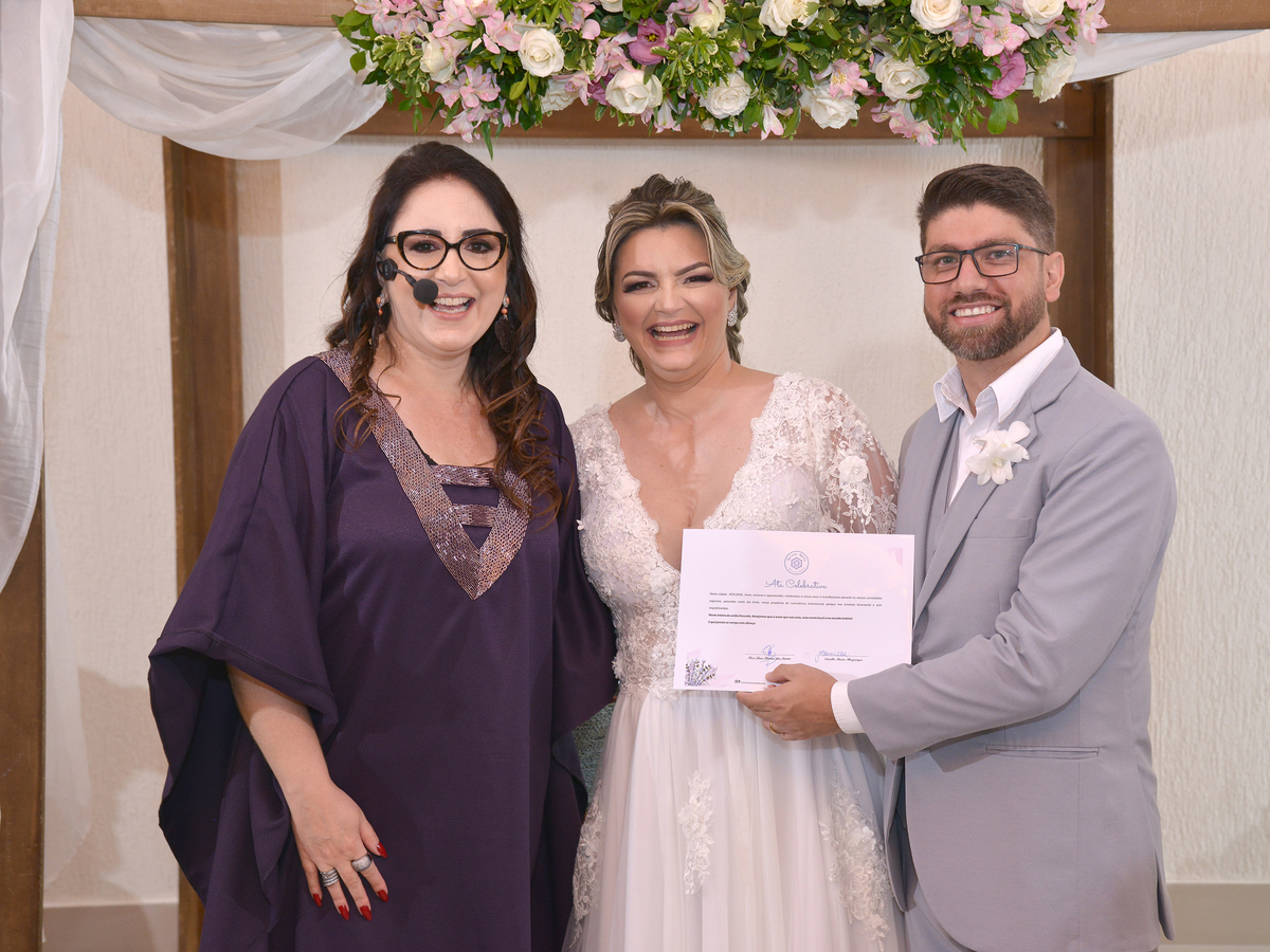 fotos da Juíza de Paz Luciana Rocha