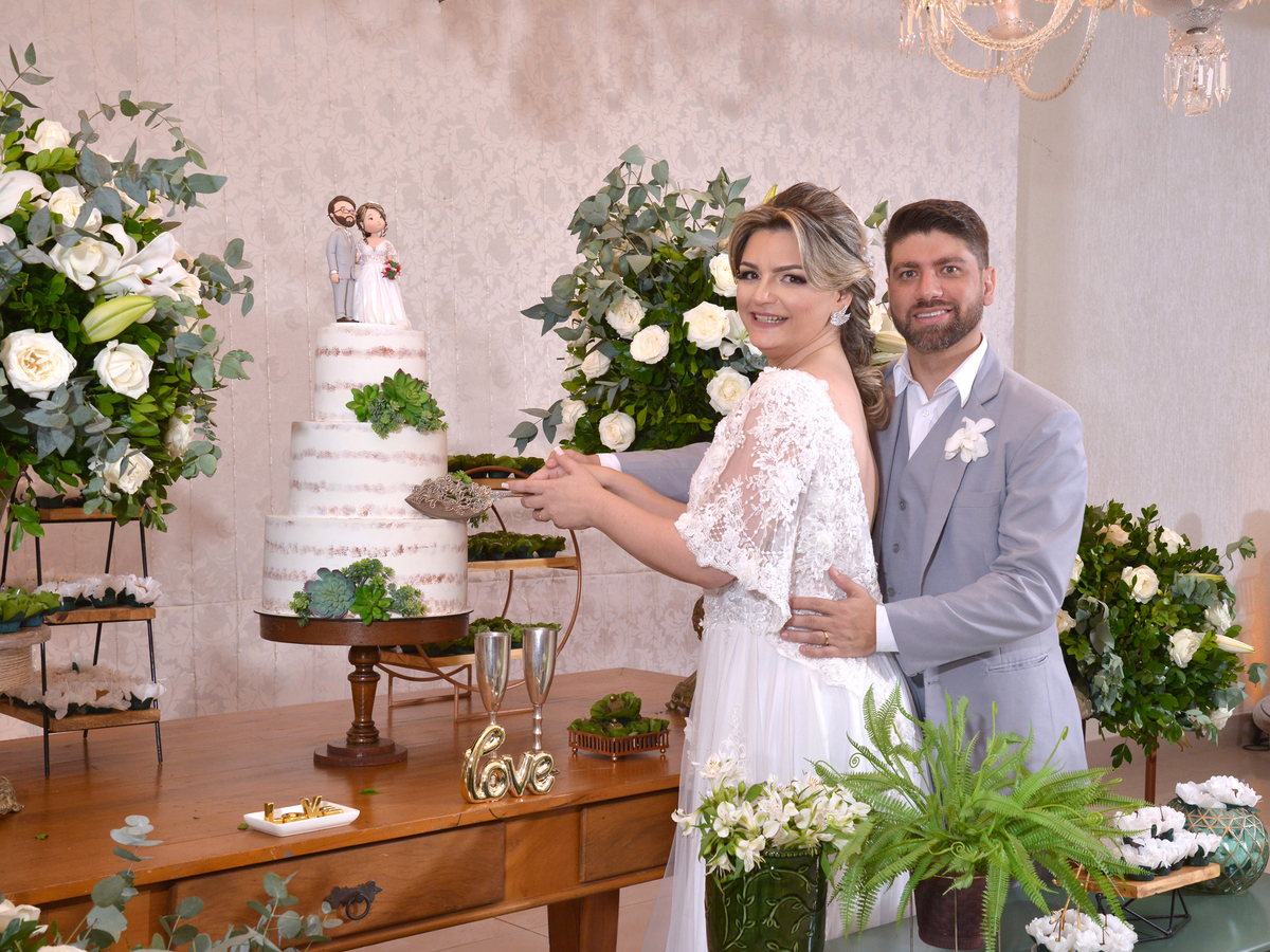 decoração de flores naturais no salão de festas Imperador Holl