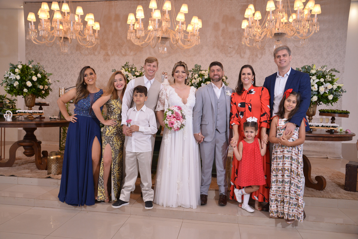 Festa de casamento no salão de festas imperador Holl
