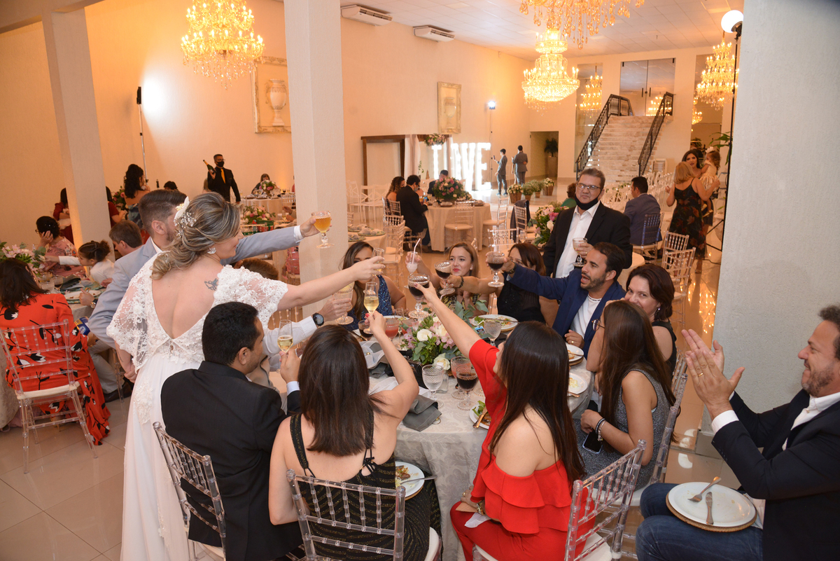 recepção de casamento no salão de festas imperador holl