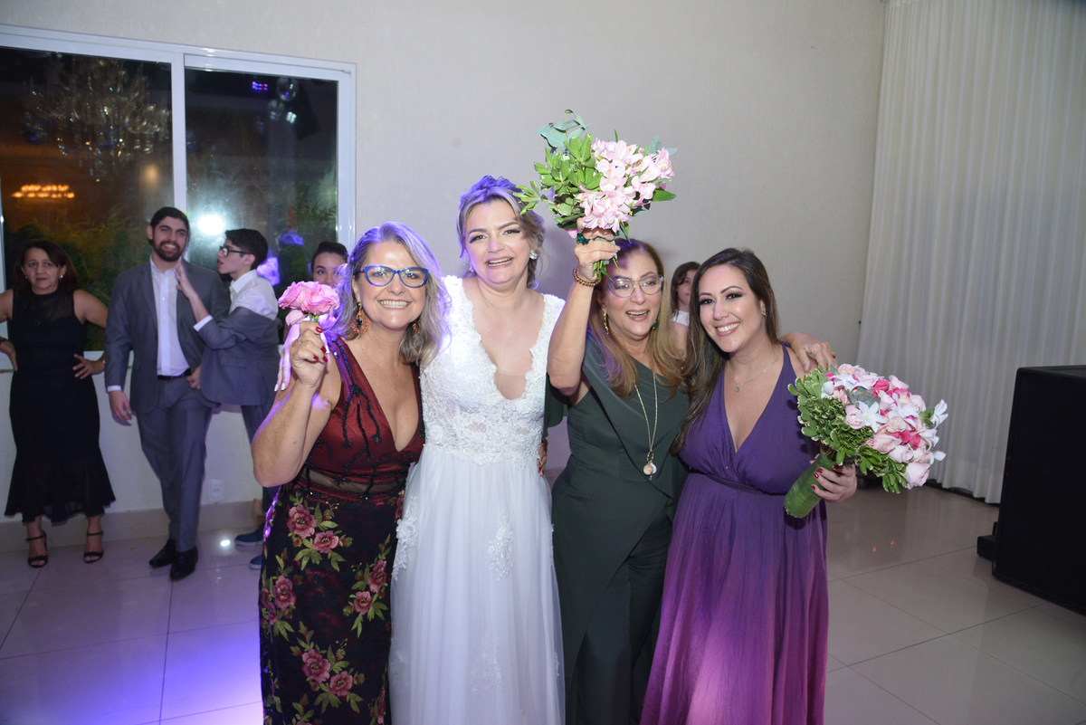 fotos de casamento no salão de festa imperador holl