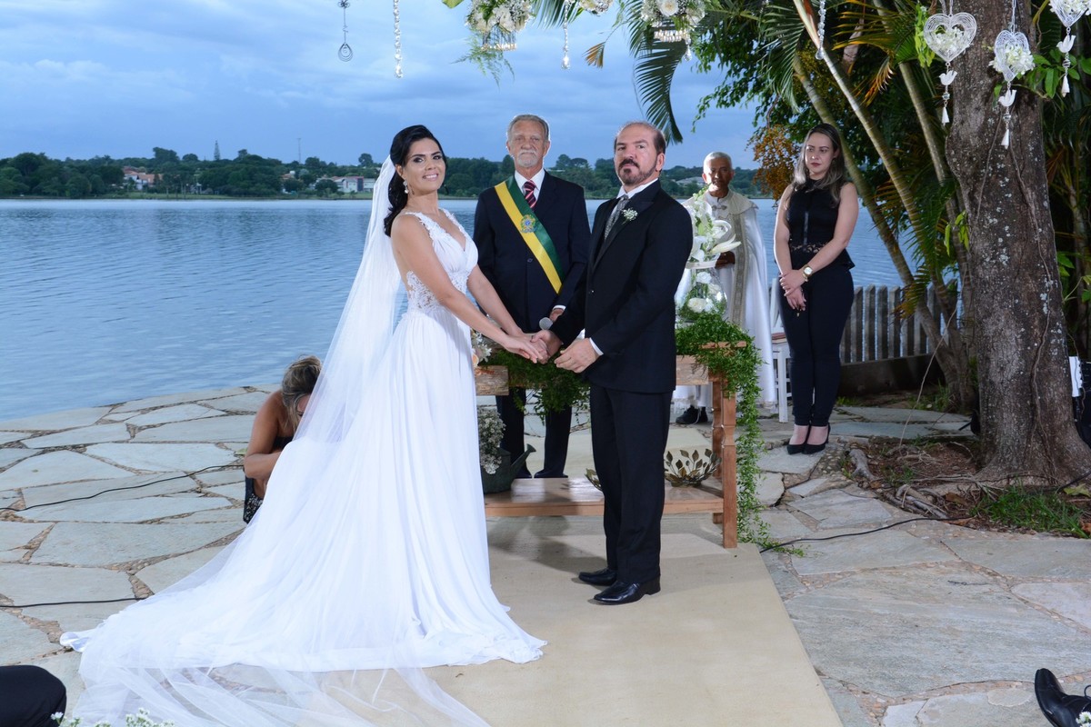 Casamento na beira do lago garten haus cafe colonial  Brasília DF