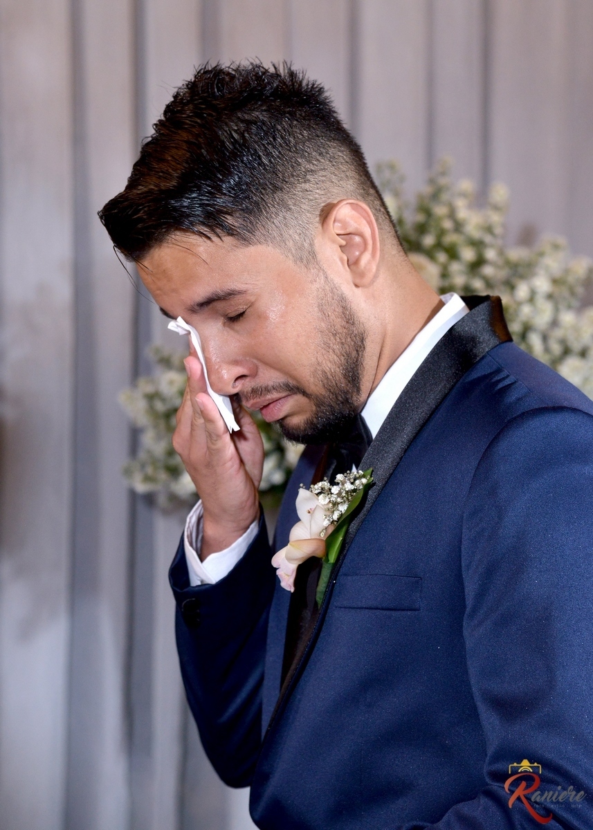 Sentimento do Noivo No Casamento