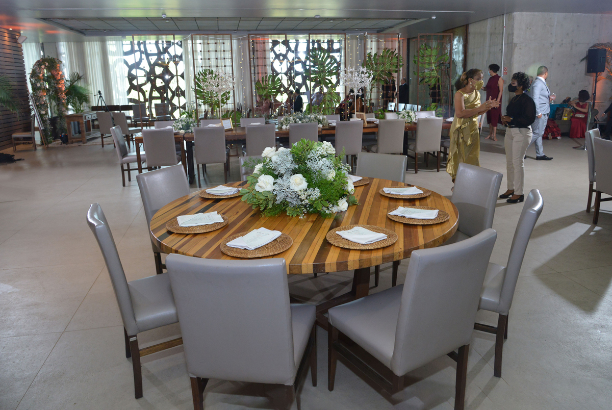 Decoração de Casamento no Restaurante Nau Frutos do Mar