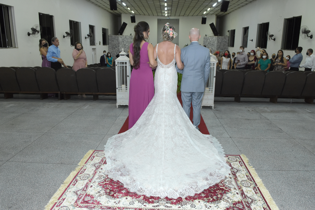 Casamento na Igreja de Cristo Sandu sul