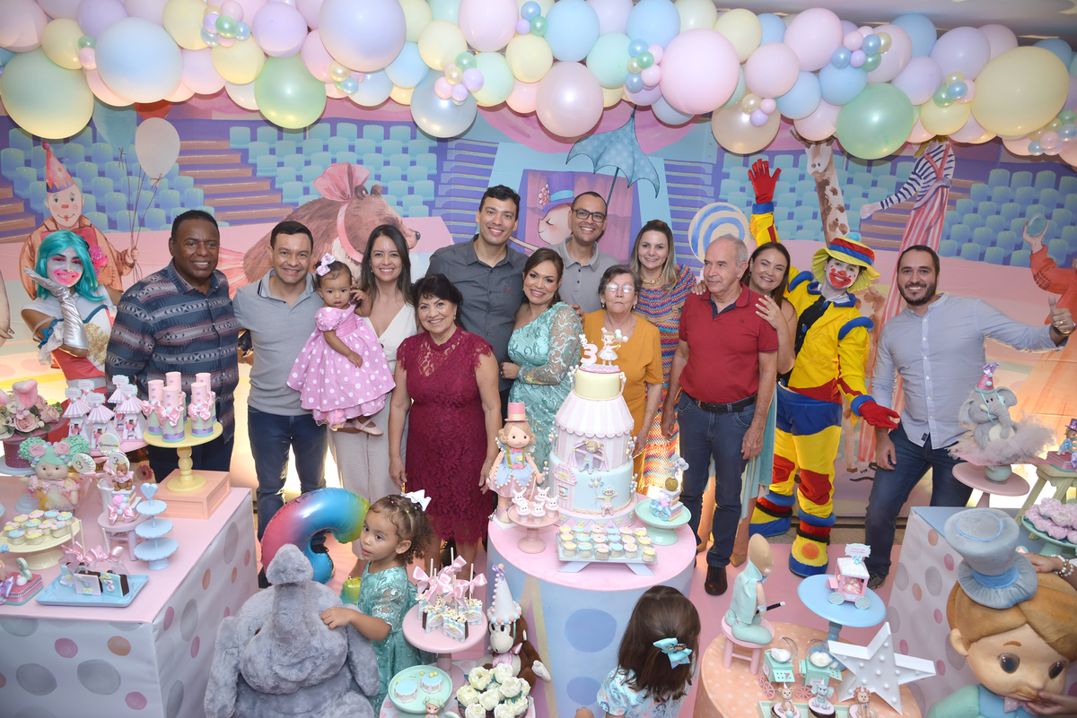 Decoração de aniversario no clube do exercido