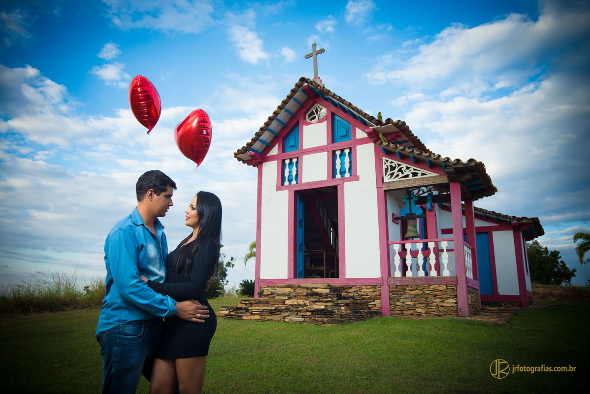 Prévia romântica: Laila e Michell